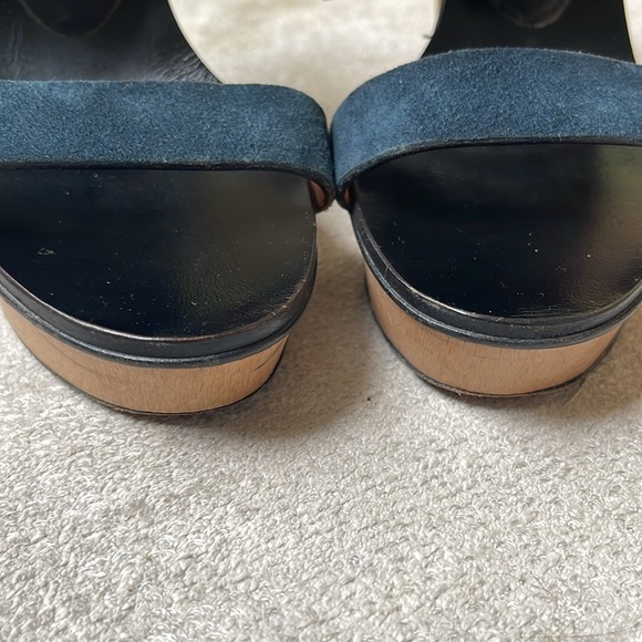 Sergio Rossi shoes in black and navy - Picture 11 of 13